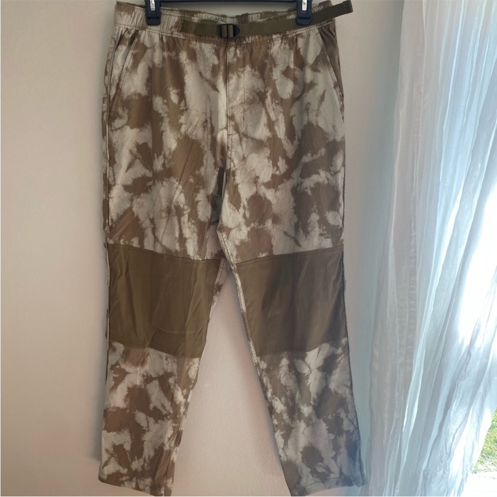 Men’s north face joggers